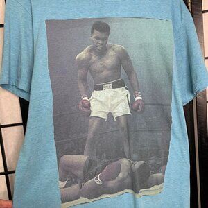 Ali Men's Boxing Mohamed Ali Graphic Short Sleeve T-Shirt Blue Medium